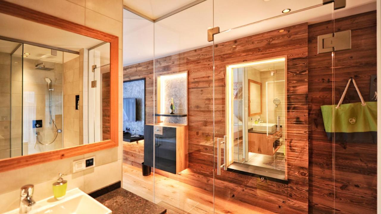 Hotel Garni Stefanie Ischgl Exteriör bild