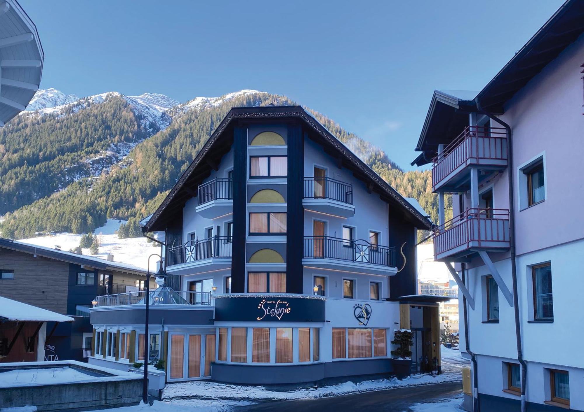 Hotel Garni Stefanie Ischgl Exteriör bild